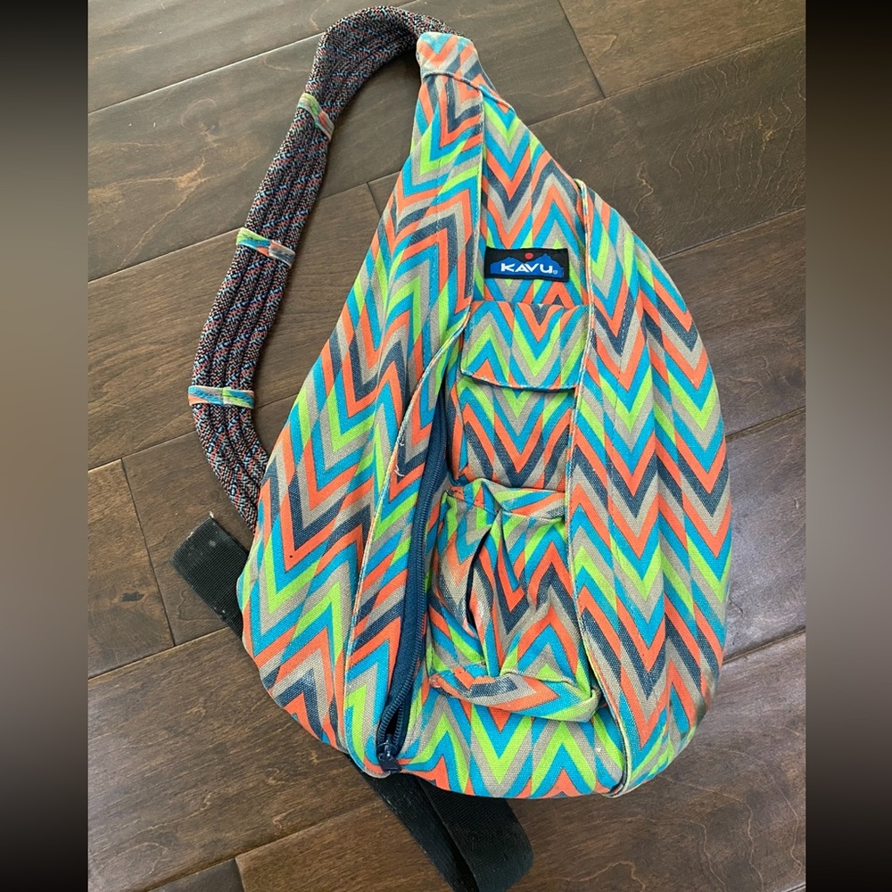 Chevron Kavu Bag
